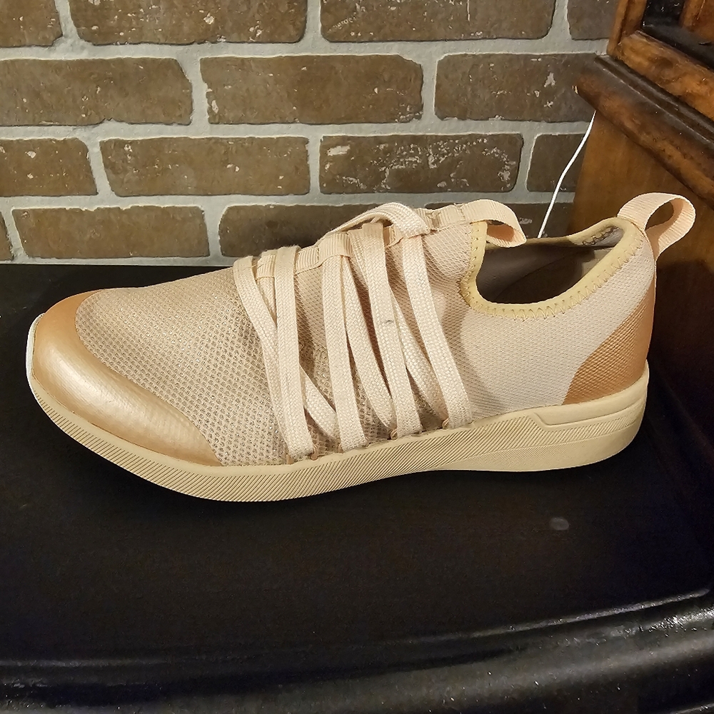 Keds Studio Flash Mesh Rose Gold Sneakers New No Box